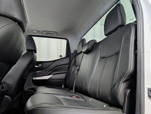 Nissan Navara 13 of 16