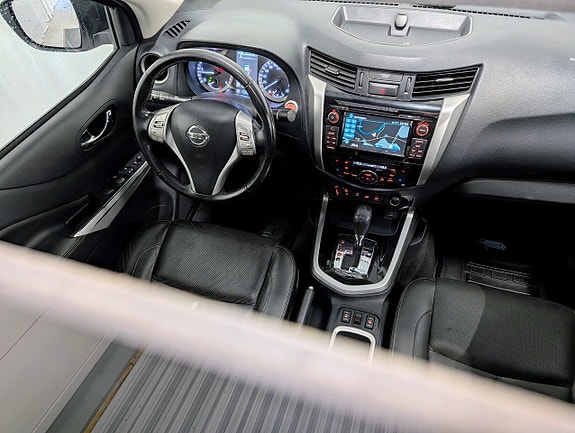 Nissan Navara 8 of 16