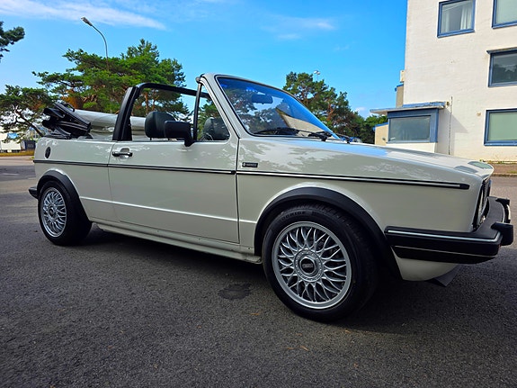 Volkswagen Golf I 2 of 5
