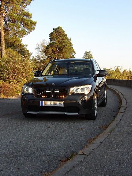 BMW X1 3 of 14