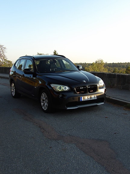 BMW X1 2 of 14