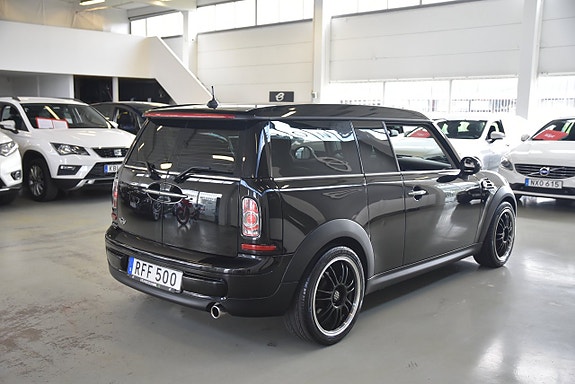 MINI Clubman One 3 of 5