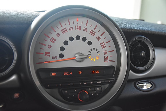 MINI Clubman One 10 of 13