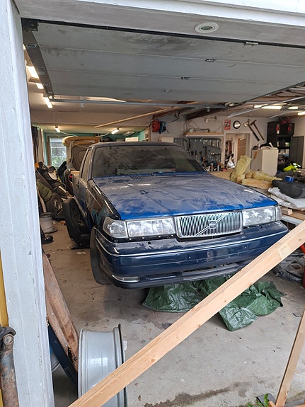 Volvo 740 2 of 3