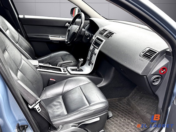 Volvo V50 7 of 12