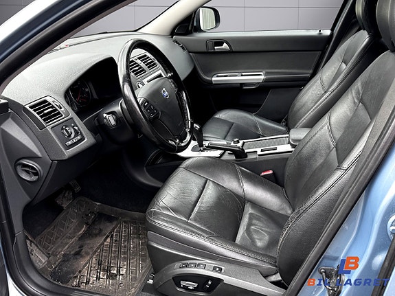 Volvo V50 12 of 12