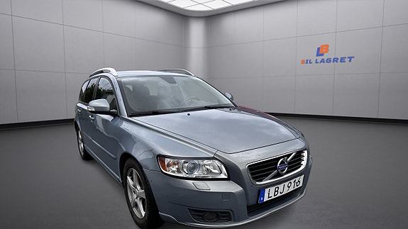 Volvo V50 5 of 5