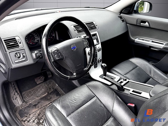 Volvo V50 11 of 12