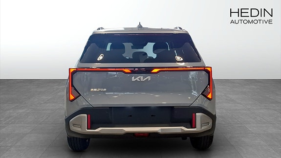 Kia Seltos 7 of 9