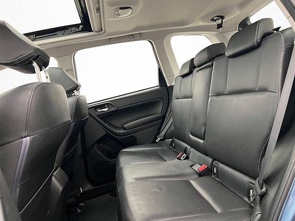 Subaru Forester 17 of 30