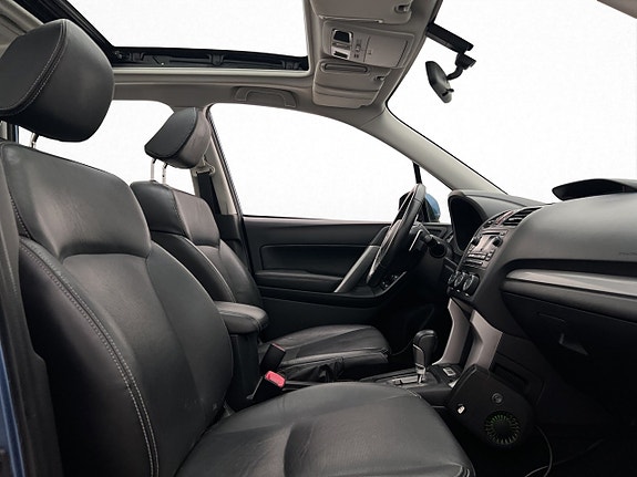 Subaru Forester 15 of 30