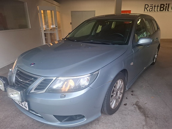 Saab 9-3 2 of 5