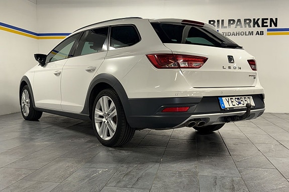 Seat Leon 10 of 24