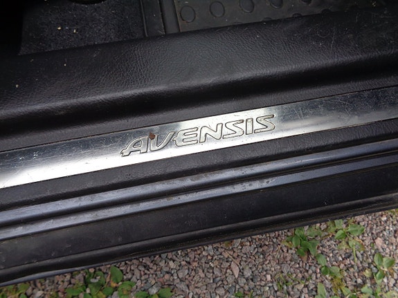 Toyota Avensis 24 of 30
