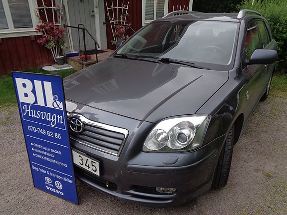 Toyota Avensis 14 of 30