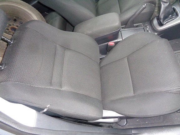 Toyota Avensis 17 of 30