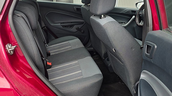 Ford Fiesta 4 of 11