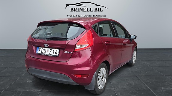 Ford Fiesta 5 of 11