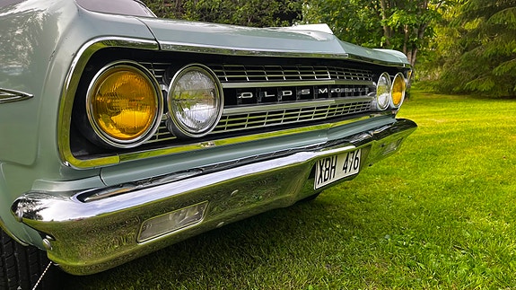 Oldsmobile Cutlass 16 of 16