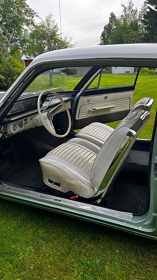 Oldsmobile Cutlass 5 of 16