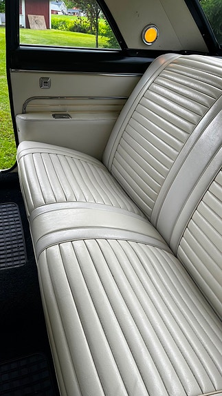 Oldsmobile Cutlass 14 of 16