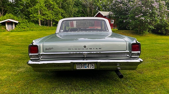 Oldsmobile Cutlass 9 of 16