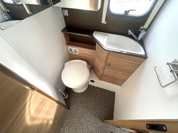 Adria Coral S 670 SL, 10 of 15