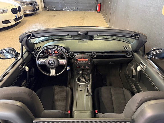 Mazda MX-5 10 of 16
