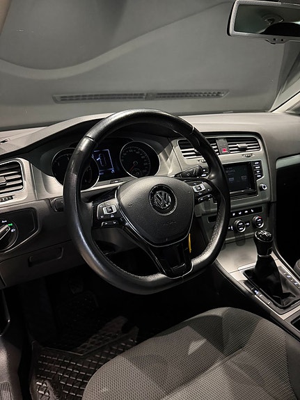 Volkswagen Golf I 11 of 13