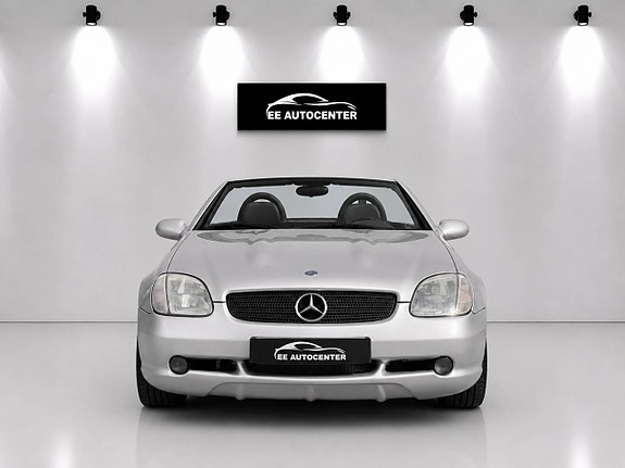 Mercedes-Benz SLK250 d 8 of 15