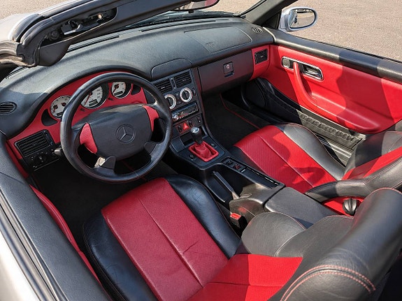 Mercedes-Benz SLK250 d 9 of 15