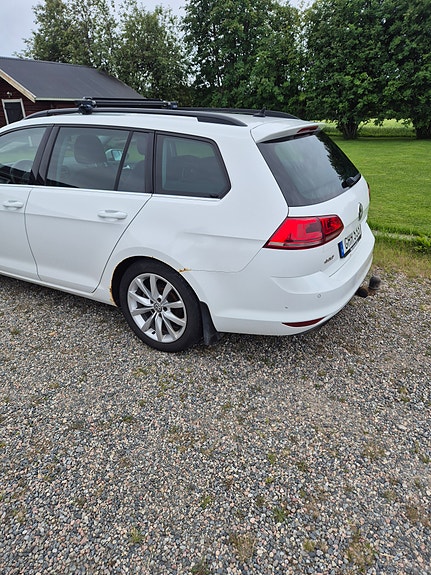 Volkswagen Golf VII 3 of 5