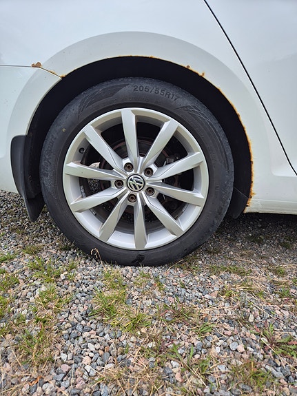 Volkswagen Golf VII 4 of 5