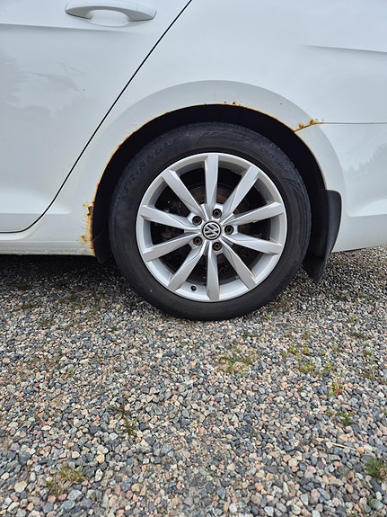 Volkswagen Golf VII 5 of 5