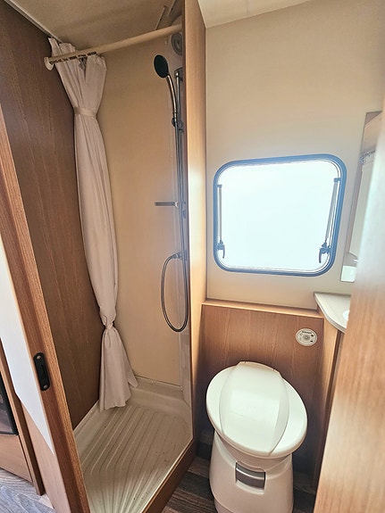 Knaus 580 QS Sport **höstpris** 15 of 19