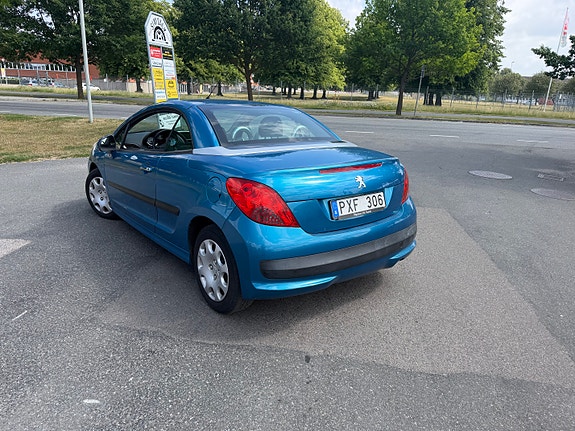 Peugeot 207 CC 6 of 7
