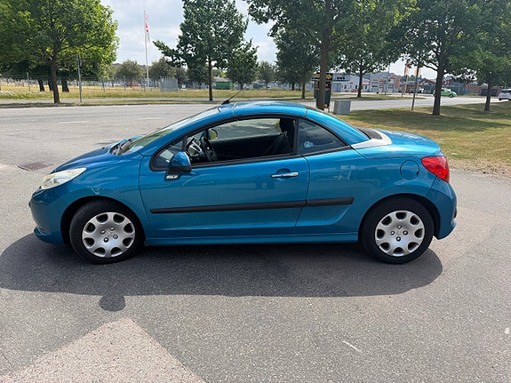Peugeot 207 CC 7 of 7