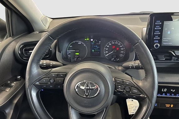 Toyota Yaris 11 of 12