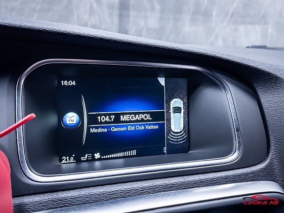 Volvo V40 23 of 28