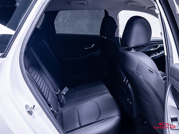 Hyundai i30 16 of 27