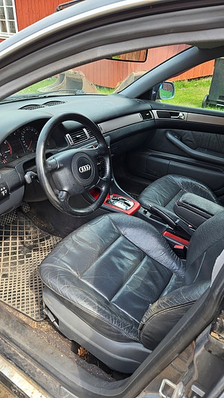 Audi A6 4 of 5