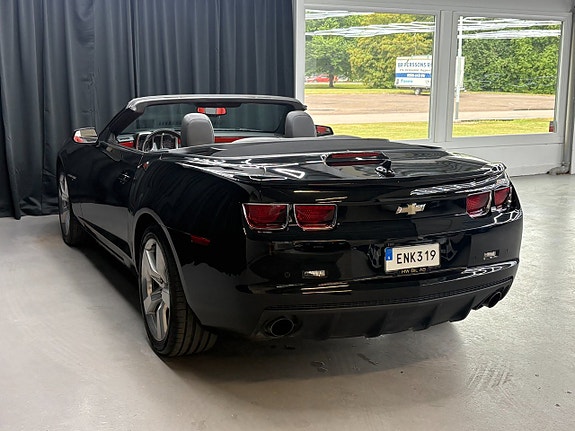 Chevrolet Camaro SS 3 of 5