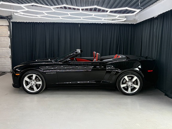 Chevrolet Camaro 12 of 14