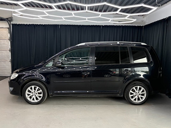 Volkswagen Touran 12 of 14
