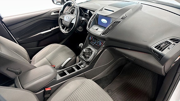Ford C-Max 3 of 5