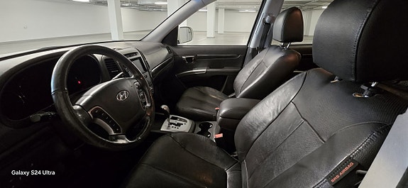 Hyundai Santa Fe 9 of 9