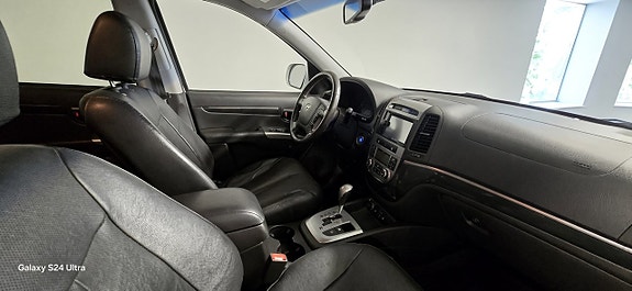 Hyundai Santa Fe 6 of 9