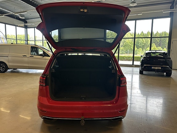 Volkswagen Golf Sportsvan 19 of 20