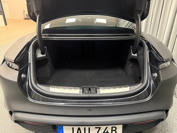 Porsche Taycan 4S 6 of 19