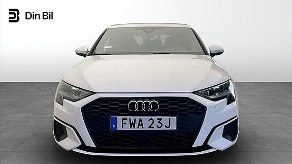 Audi A3 4 of 12